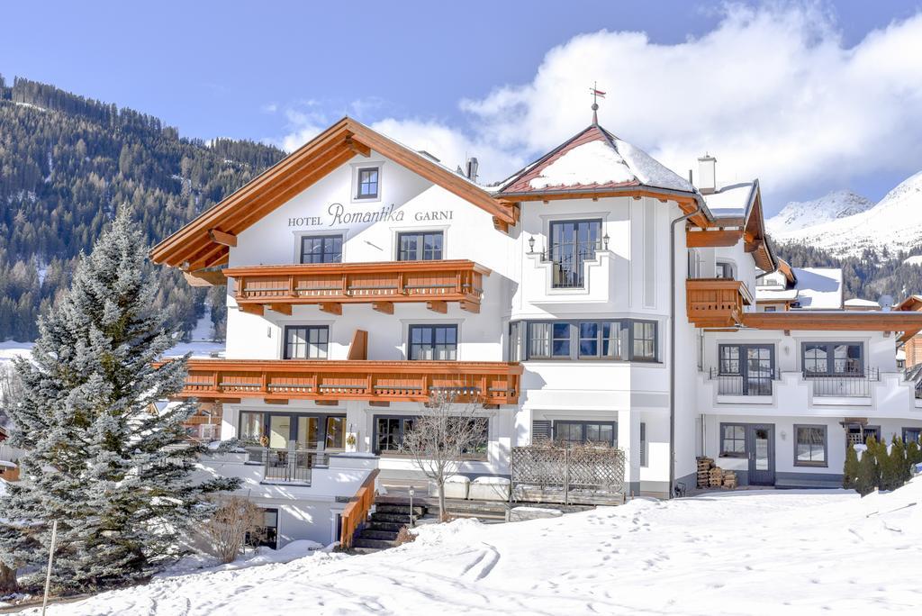 Hotel Garni Romantika Serfaus Luaran gambar